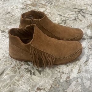 Minnetonka Lucy Ankle Boot Brown Suede with Fringe